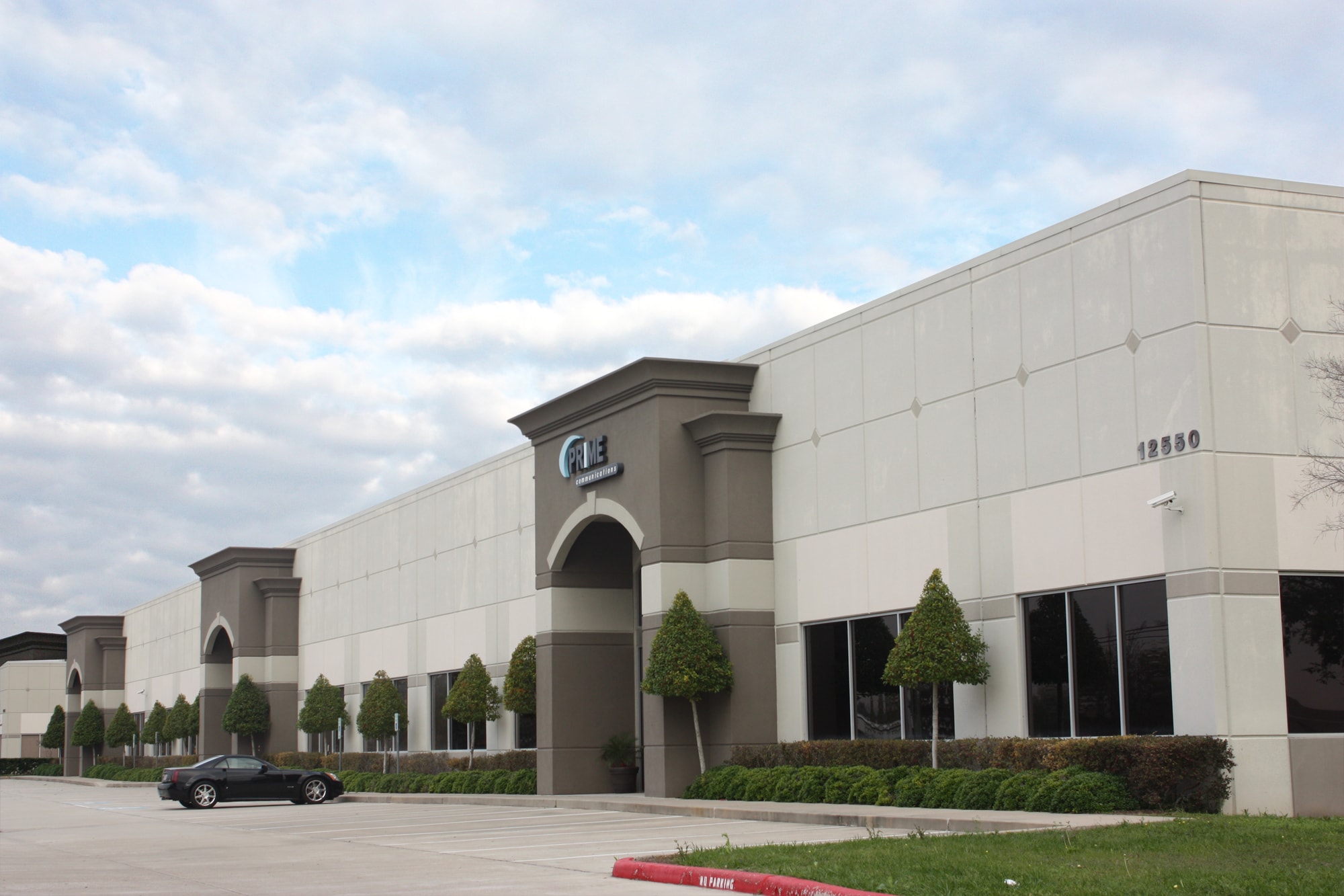 12550 Reed Rd, Sugar Land, TX à louer Photo principale– Image 1 sur 13