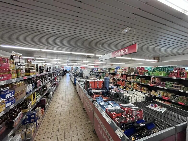 Local commercial dans Saverne à louer - Photo de l’immeuble – Image 3 sur 8