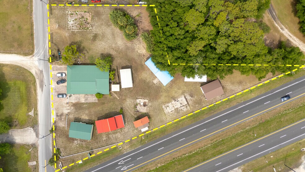 3526 Ellis Ln, Mims, FL à vendre - Photo de l’immeuble – Image 1 sur 55