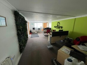 Coursers Rd, Colney Heath à louer Photo de l’immeuble– Image 2 sur 5