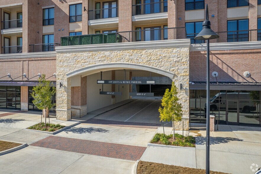 1466 Ivy Park Ter, Pearland, TX à louer - Photo de l’immeuble – Image 2 sur 3