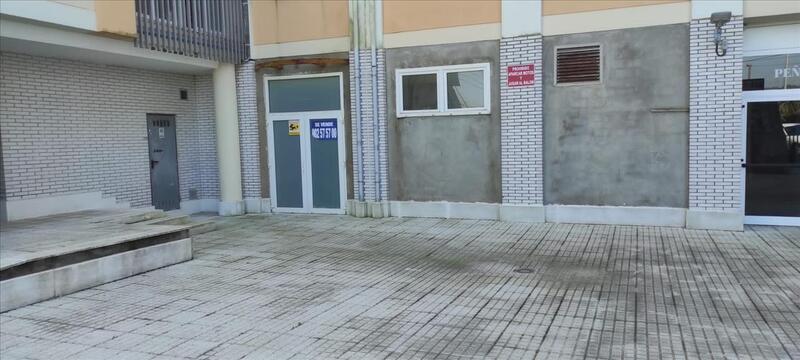 Urbanización Bezanalago, Santa Cruz de Bezana, Cantabria à vendre - Photo de l’immeuble – Image 3 sur 12