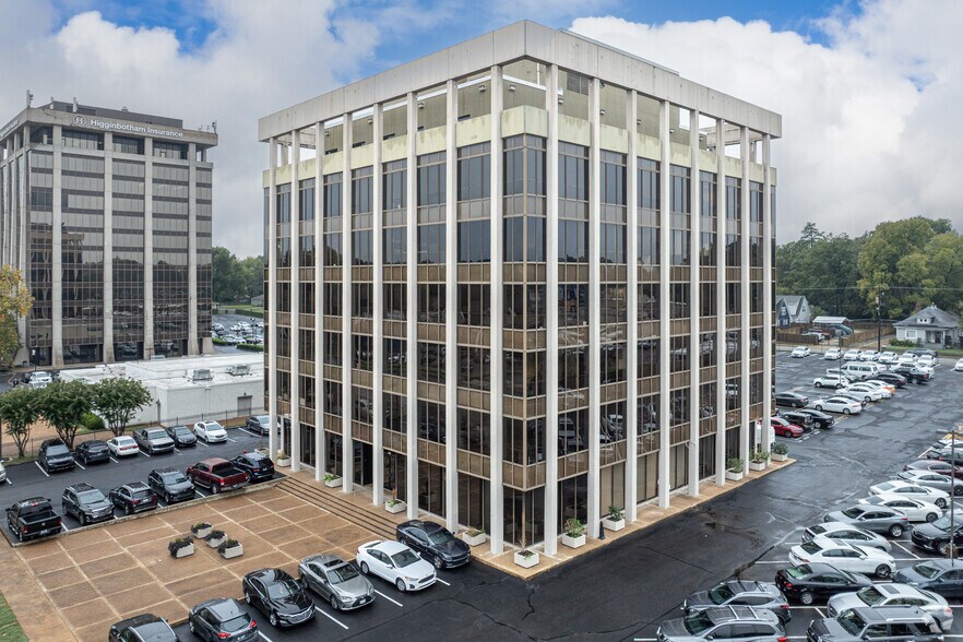 2714 Union Avenue Ext, Memphis, TN à vendre - Photo de l’immeuble – Image 1 sur 21