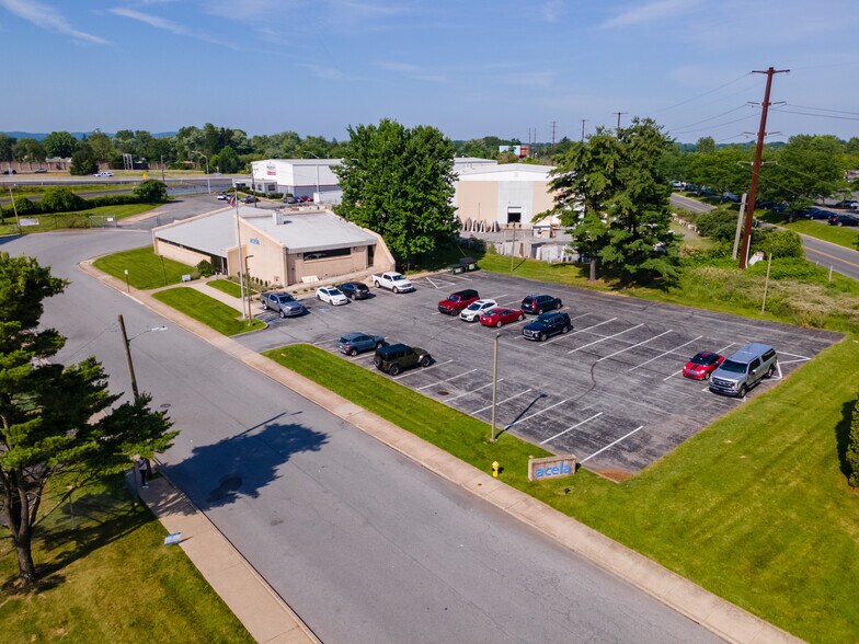 2619-2633 Moravian Ave, Allentown, PA à vendre - Photo de l’immeuble – Image 1 sur 20