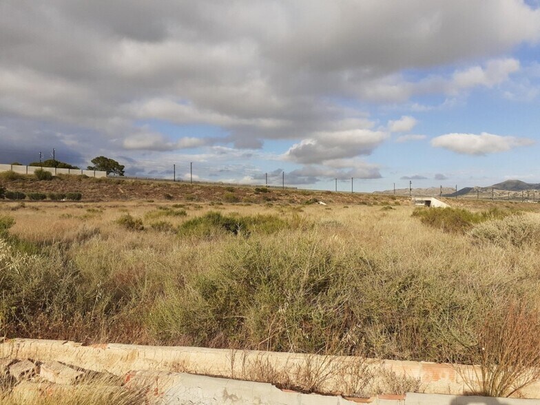 Terrain dans Monforte del Cid, Alicante à vendre - Plan de site – Image 3 sur 4
