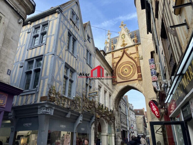 Local commercial dans Auxerre à louer - Photo de l’immeuble – Image 2 sur 3