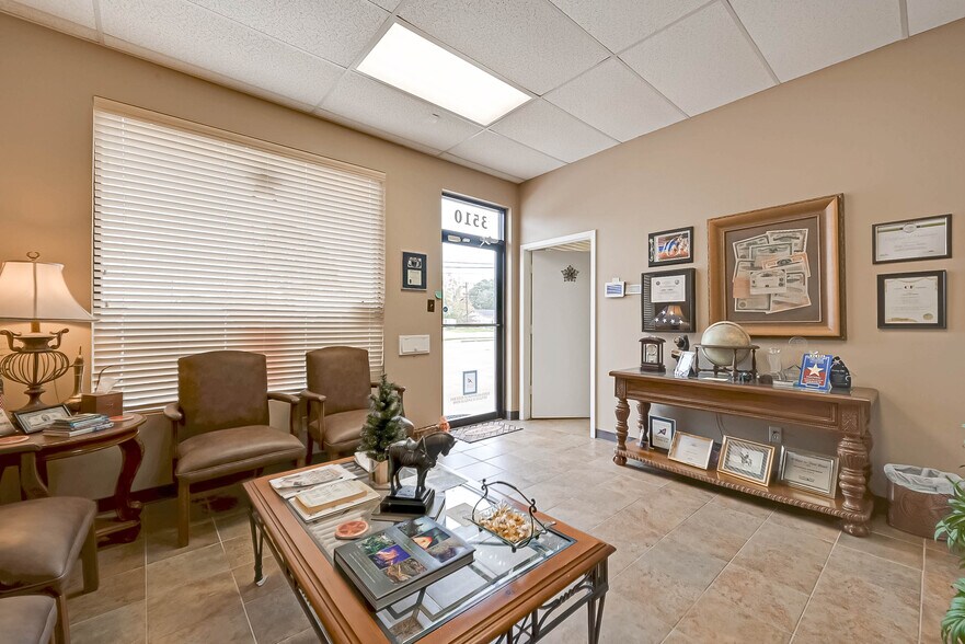 3512 Avenue I, Rosenberg, TX à louer - Photo intérieure – Image 3 sur 75