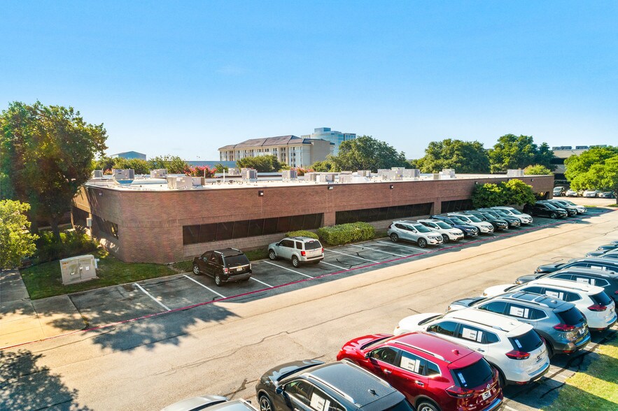 1701-1801 Gateway Blvd, Richardson, TX à louer - Photo de l’immeuble – Image 2 sur 34