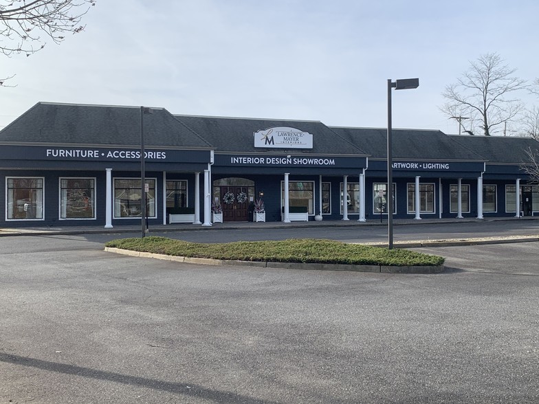 709 Riverview Dr, Brielle, NJ à louer - Photo de l’immeuble – Image 1 sur 4