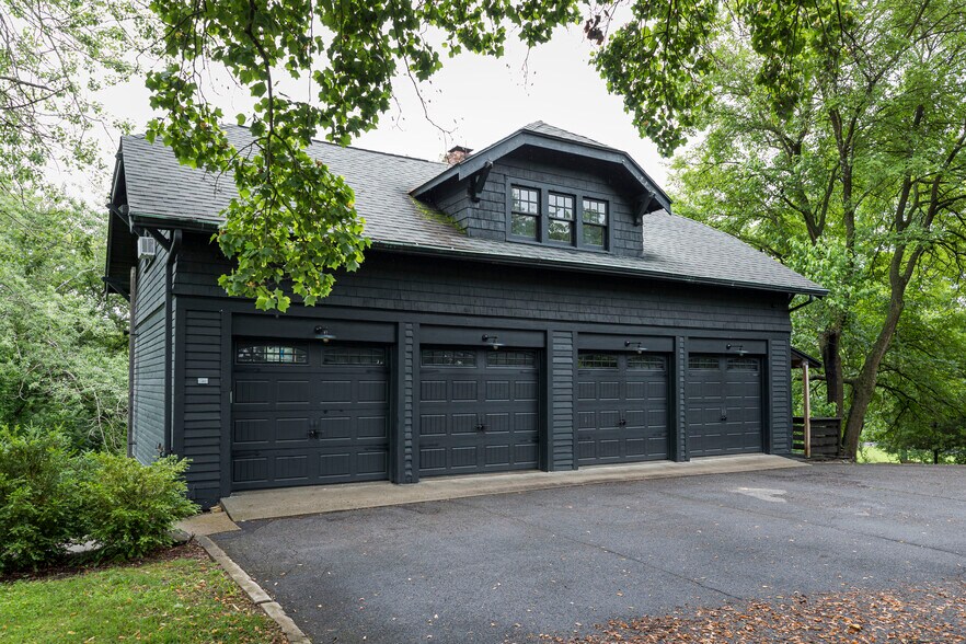 4170 Rte 9W, Saugerties, NY à vendre - Photo de l’immeuble – Image 3 sur 45
