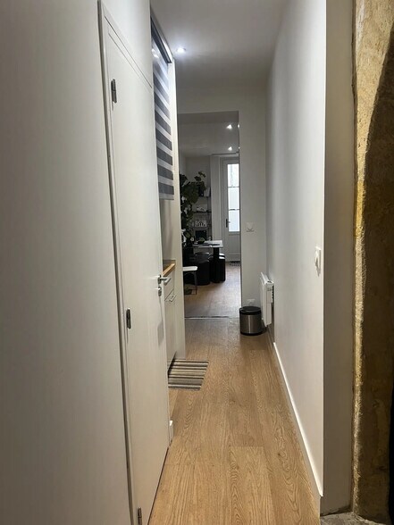 8 Rue Dabadie, Bordeaux à louer - Photo de l’immeuble – Image 3 sur 7