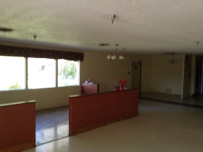 401 W Moss St, Eastland, TX à vendre - Photo intérieure – Image 3 sur 9
