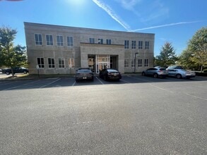 7796 Wolf Trail Cv, Germantown, TN à louer Photo de l’immeuble– Image 2 sur 2