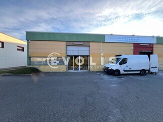 Plus de détails pour 5 Rue Du Mont-Blanc, Corbas - Bureau, Local d'activités à louer