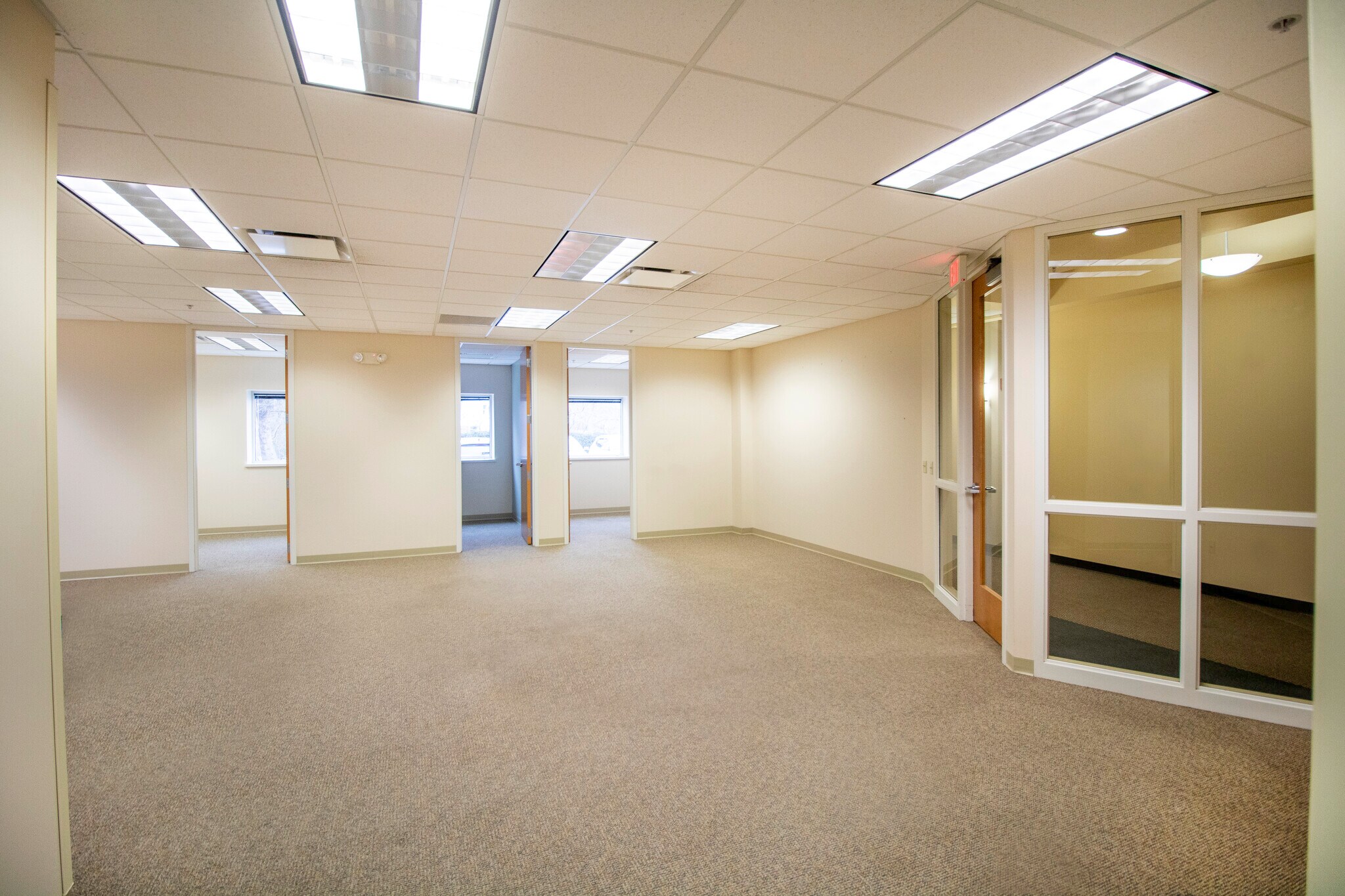 13800 W North Ave, Brookfield, WI à louer Photo de l’immeuble– Image 1 sur 1