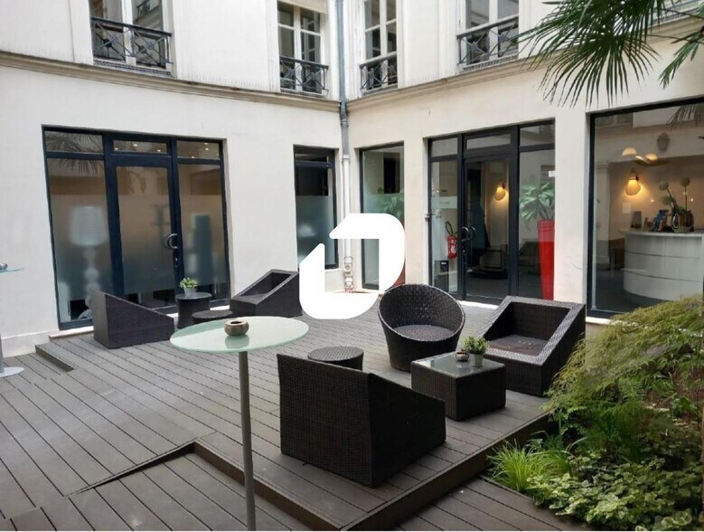 20 Rue Cambon, Paris à louer - Photo de l’immeuble – Image 3 sur 16