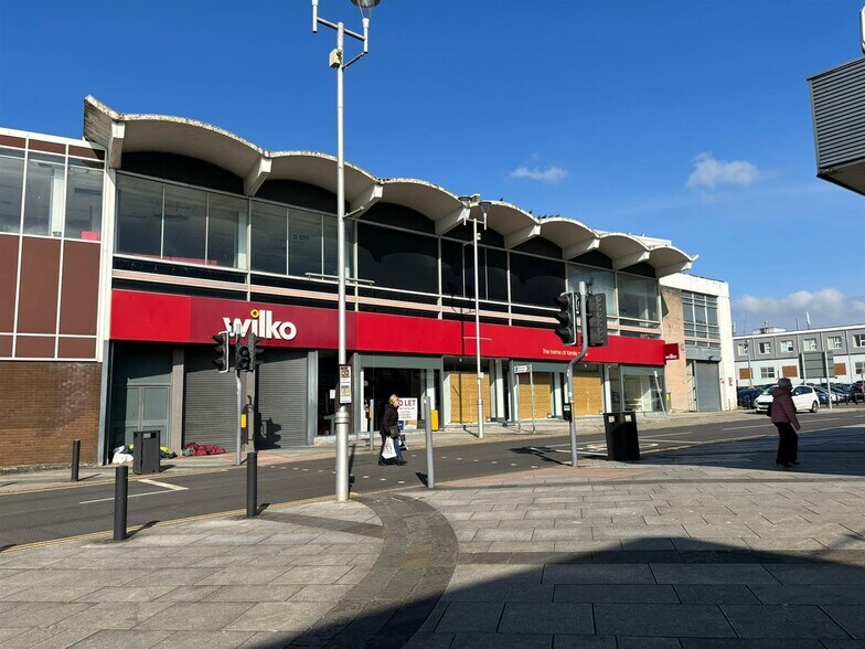 Nolton St, Bridgend à louer - Photo de l’immeuble – Image 1 sur 3