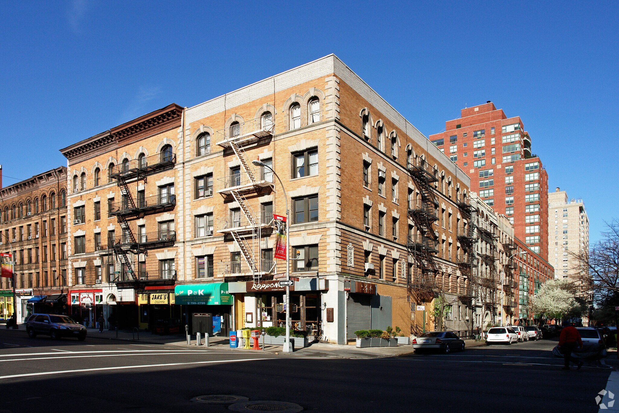 432-436 Amsterdam Ave, New York, NY à louer Photo principale– Image 1 sur 18