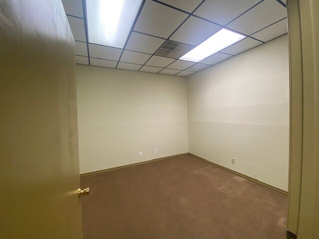 4692 E University Blvd, Odessa, TX à louer - Photo de l’immeuble – Image 3 sur 6