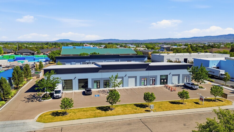 1250 E Kalispell St, Meridian, ID à louer - Photo de l’immeuble – Image 1 sur 4