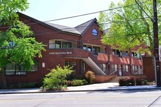 Plus de détails pour 4400 MacArthur Blvd NW, Washington, DC - Bureau à vendre