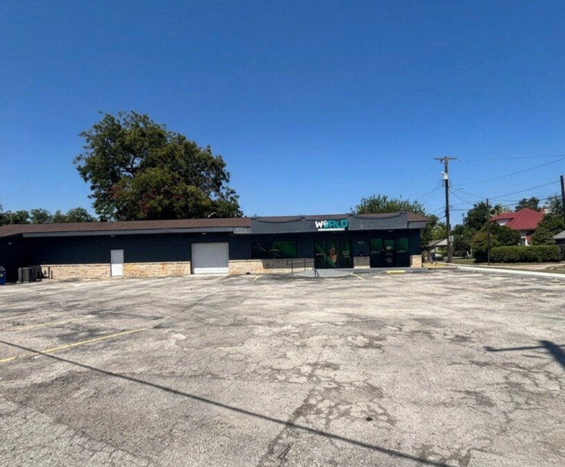 1905 Nogalitos St, San Antonio, TX à louer Photo de l’immeuble– Image 1 sur 9