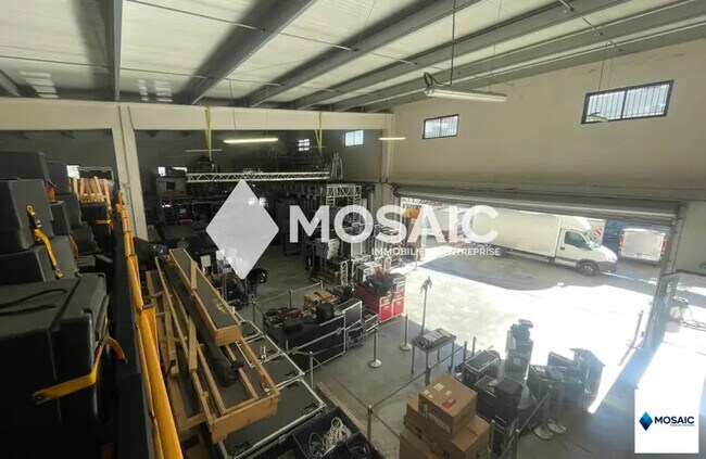 Plus de détails pour Industriel/Logistique à louer