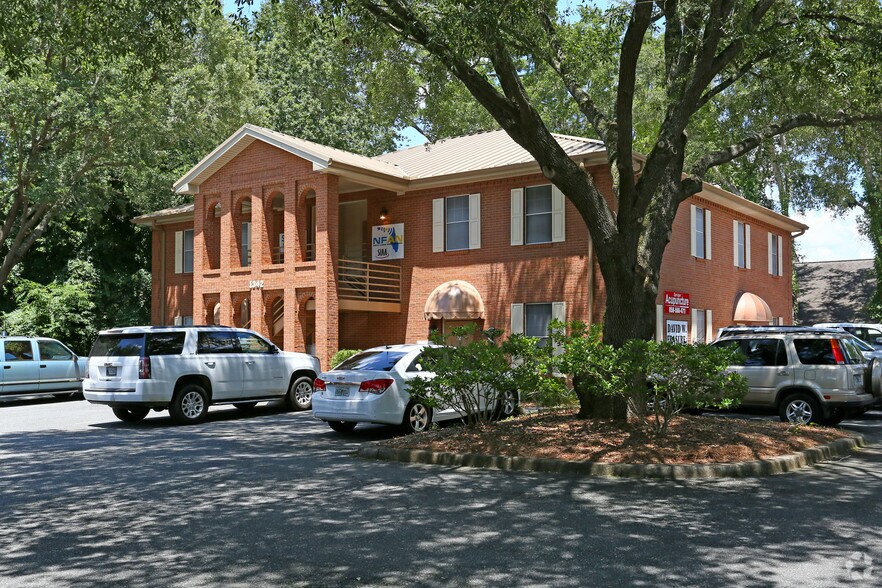 1342 Timberlane Rd, Tallahassee, FL à louer - Photo principale – Image 1 sur 4
