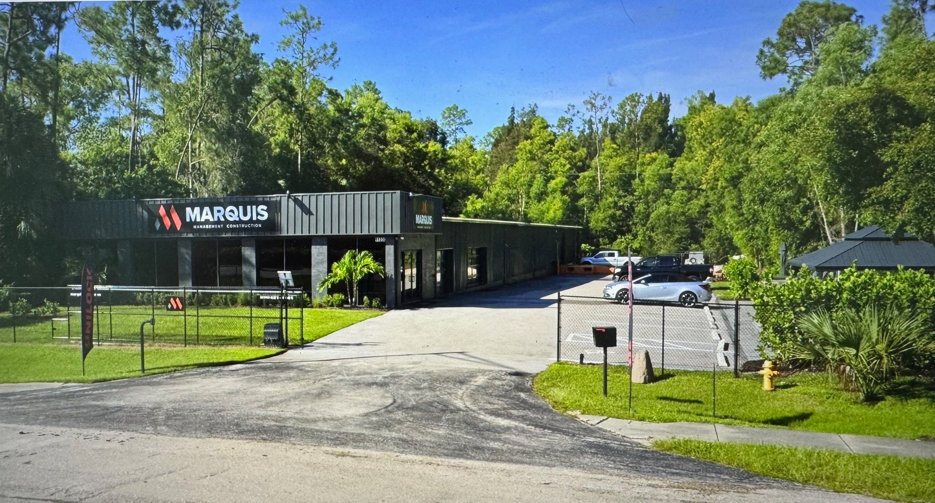 11330 Tamiami Trl E, Naples, FL à louer Photo principale– Image 1 sur 11