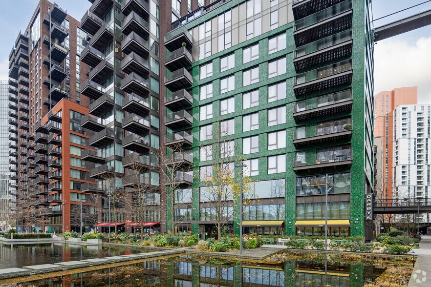 1 Viaduct Gdns, Londres à louer - Photo de l’immeuble – Image 2 sur 2