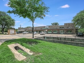 18601 FM 1431, Jonestown, TX à louer Photo de l’immeuble– Image 2 sur 21