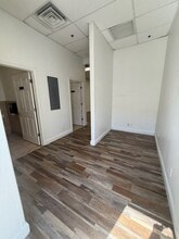 3167 Fowler Ave, Clovis, CA à louer Photo intérieure– Image 2 sur 3