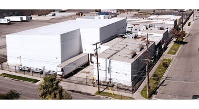 1641 N 8th St, Colton, CA à vendre Photo de l’immeuble– Image 1 sur 1