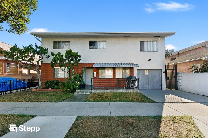 1024 Cedar Ave, Long Beach, CA à vendre - Photo de l’immeuble – Image 2 sur 14