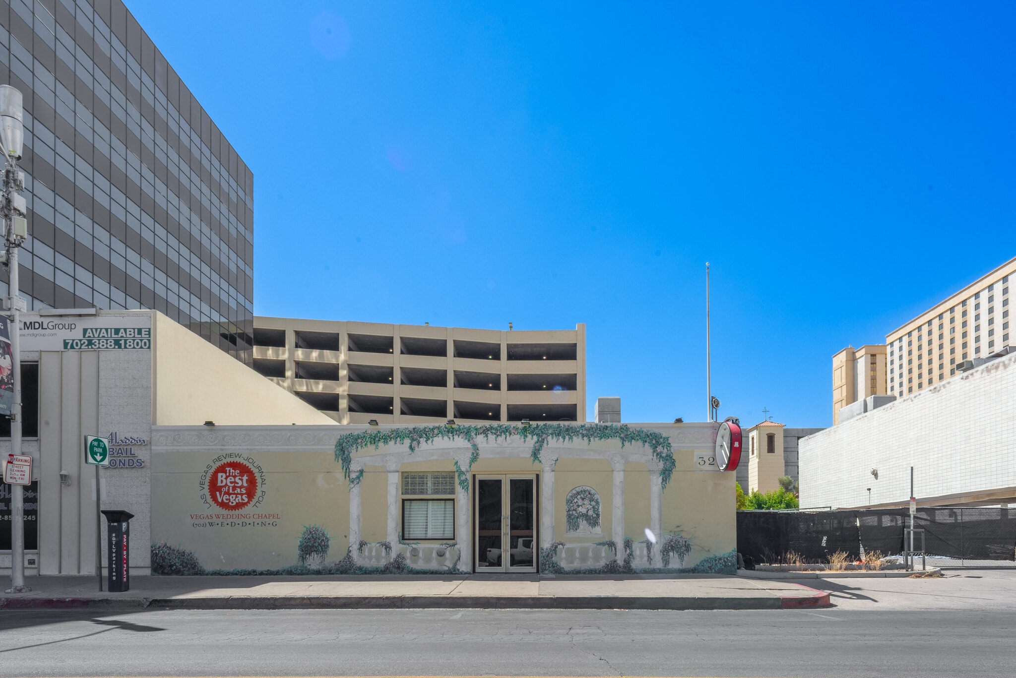 320 S 3rd St, Las Vegas, NV à louer Photo de l’immeuble– Image 1 sur 4