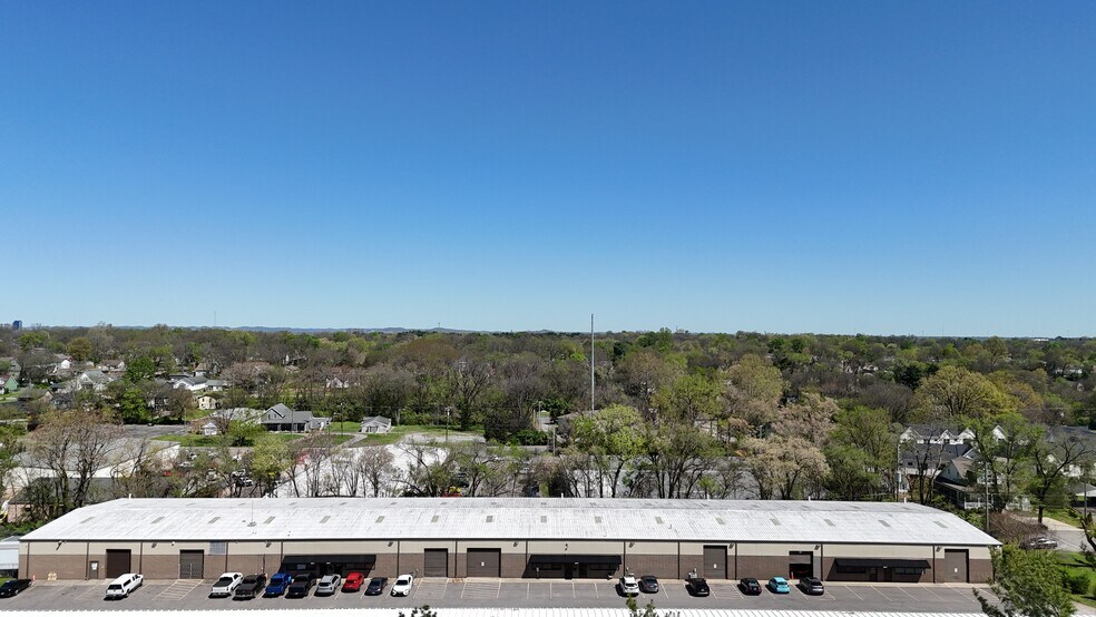 2832 Logan St, Nashville, TN à louer - Aérien – Image 2 sur 16