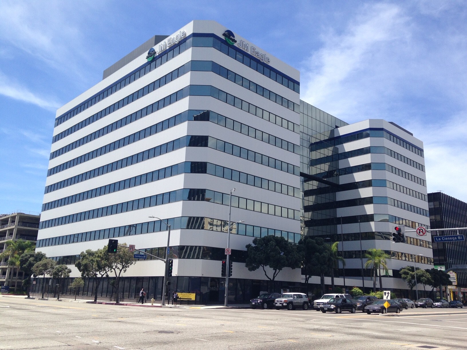 5200 W Century Blvd, Los Angeles, CA à louer Photo principale– Image 1 sur 18