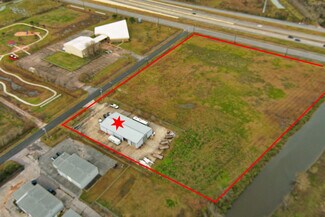 Plus de détails pour 1070 N Pine Rd, Texas City, TX - Local d’activités à vendre
