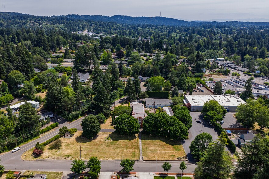10060 SW Walker Rd, Beaverton, OR à vendre - Photo de l’immeuble – Image 2 sur 19