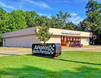 Plus de détails pour 398 Wythe Creek Rd, Poquoson, VA - Local commercial à vendre