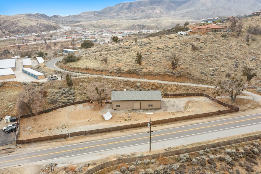 180 Landfill rd, Lebec, CA à vendre - Photo de l’immeuble – Image 2 sur 39