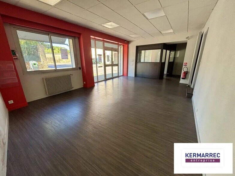 Bureau dans Vannes à louer - Photo de l’immeuble – Image 1 sur 4