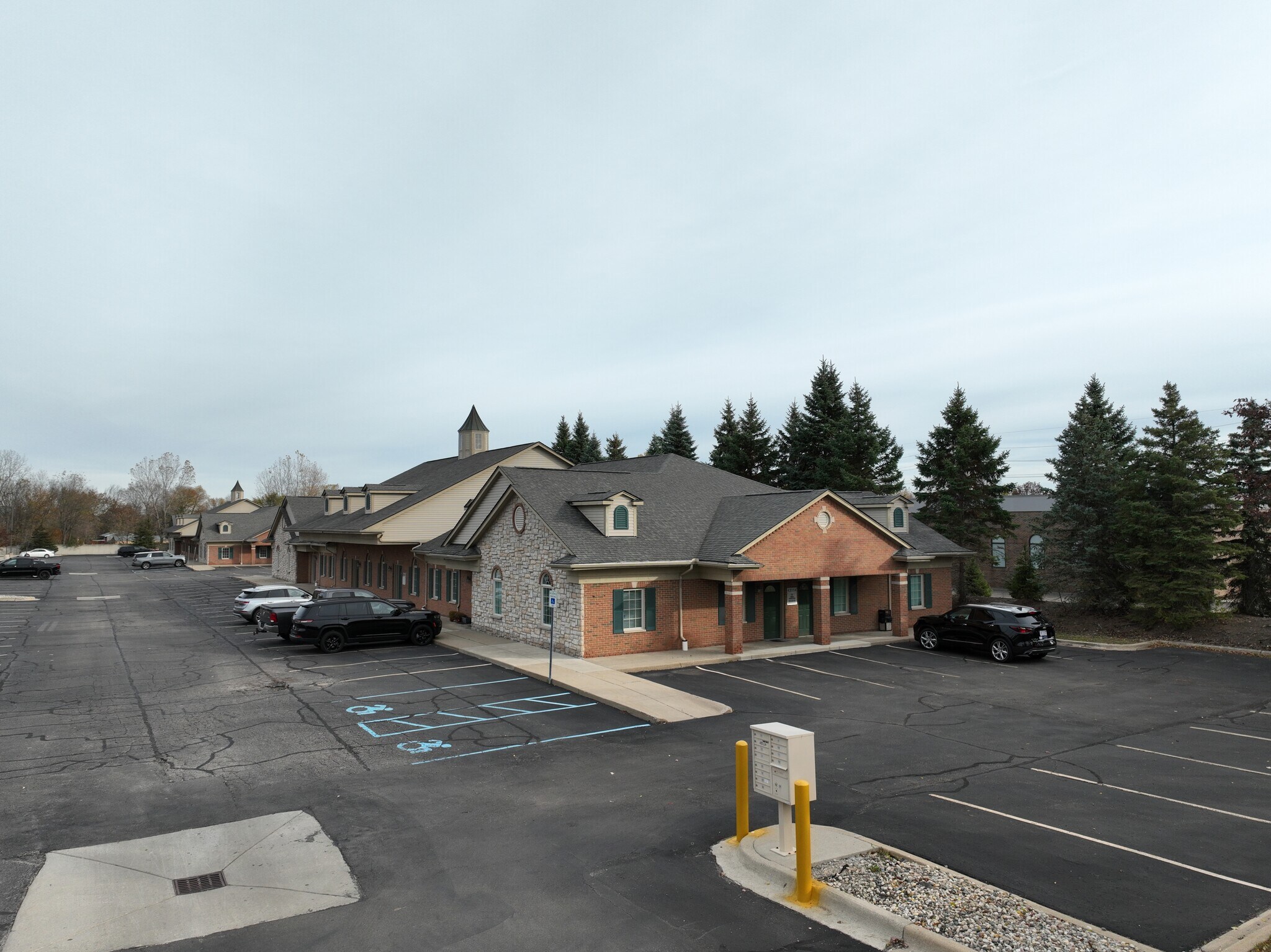 43154 Dequindre Rd, Sterling Heights, MI à vendre Photo principale– Image 1 sur 5