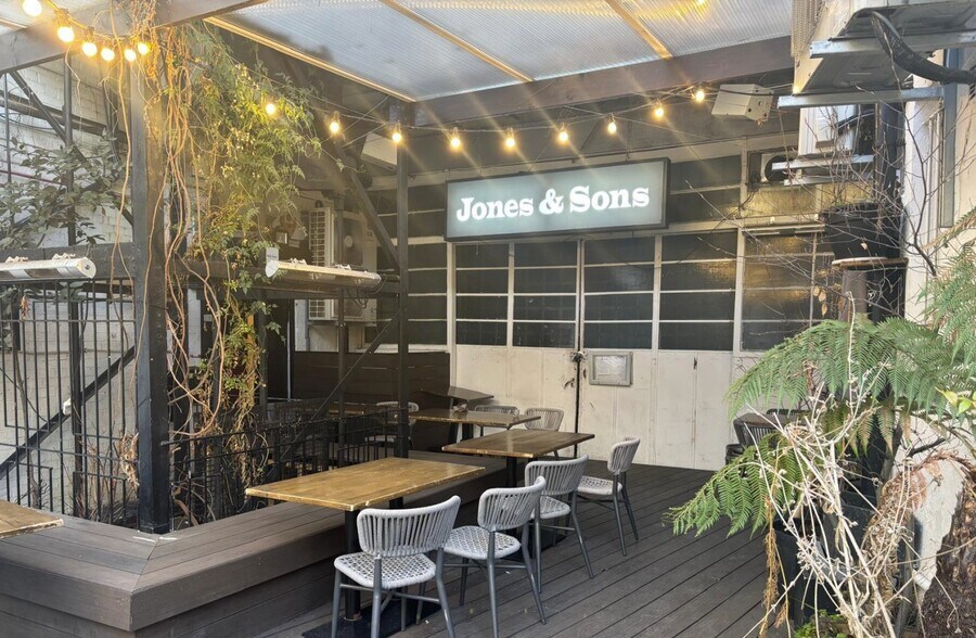 3 Gillet Sq, Londres à louer - Photo de l’immeuble – Image 2 sur 7