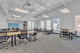 112 N Central Ave, Phoenix, AZ à louer Photo intérieure– Image 1 sur 8