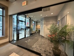 212 W Kinzie St, Chicago, IL à louer Photo intérieure– Image 1 sur 16