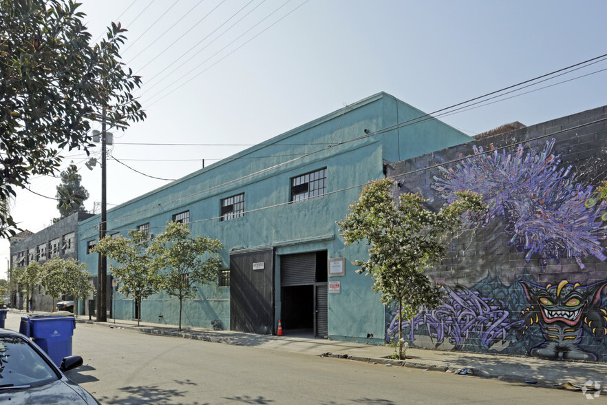 314 W 58th St, Los Angeles, CA à louer - Photo principale – Image 1 sur 37