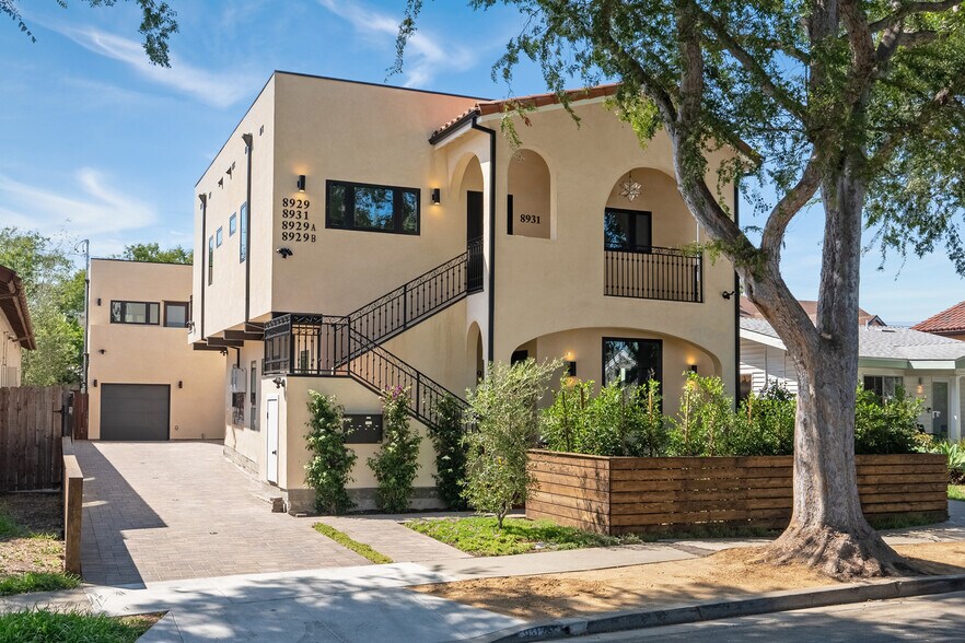 8929 Hubbard St, Culver City, CA à vendre - Photo principale – Image 1 sur 8