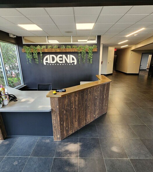 6816 Lauffer Rd, Columbus, OH à louer - Hall d’entrée – Image 3 sur 13
