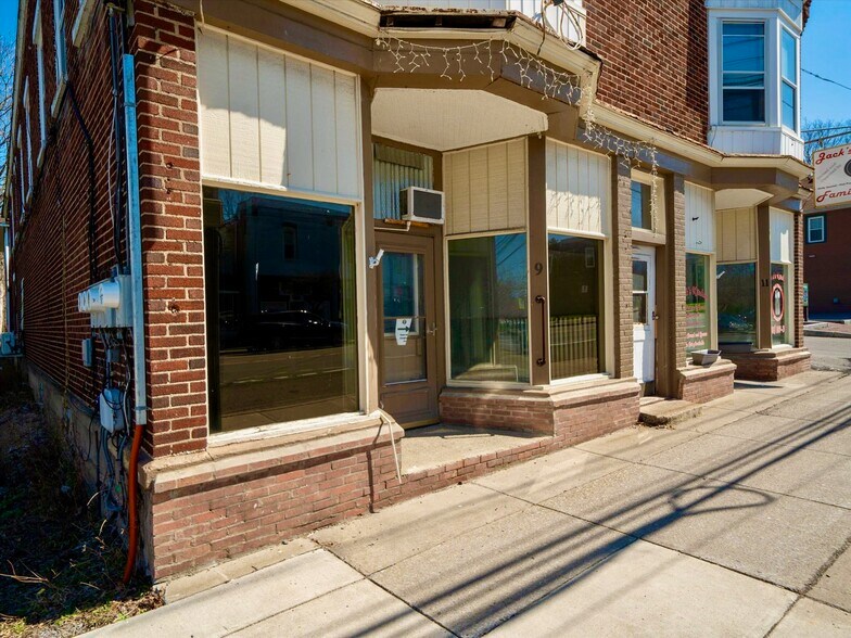 9 S Main St, Manchester, NY à louer - Photo de l’immeuble – Image 3 sur 29